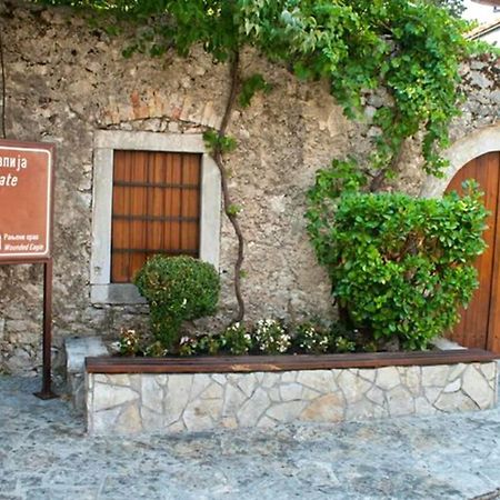 Stone House Trebinje Lägenhet Exteriör bild