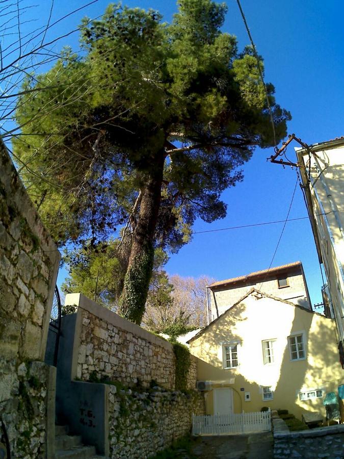 Stone House Trebinje Lägenhet Exteriör bild